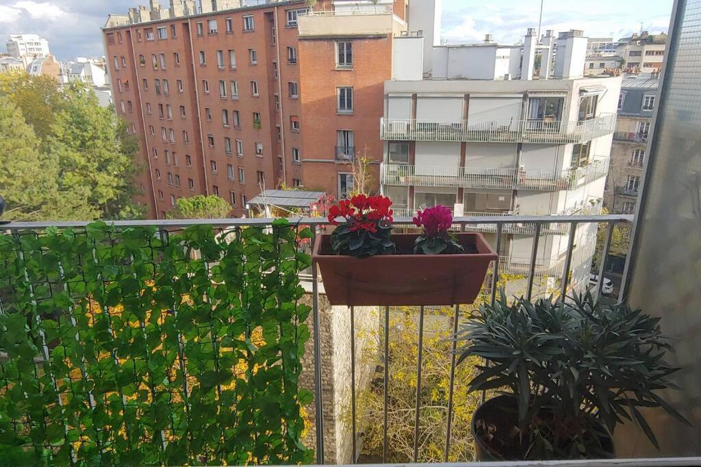 With Balcony Appartement