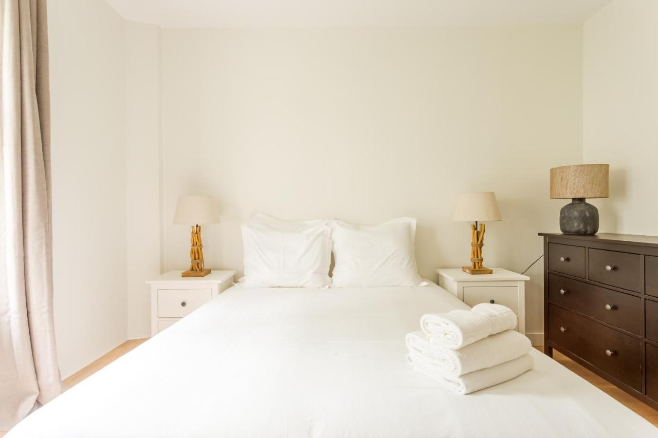 Croissants Et Confitures Appartement