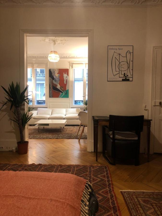 Apartment Cosy 2 50m2 Parisian Classic Flat - Passy, 16th Arrondissement, Near Eiffel Tower Paris
