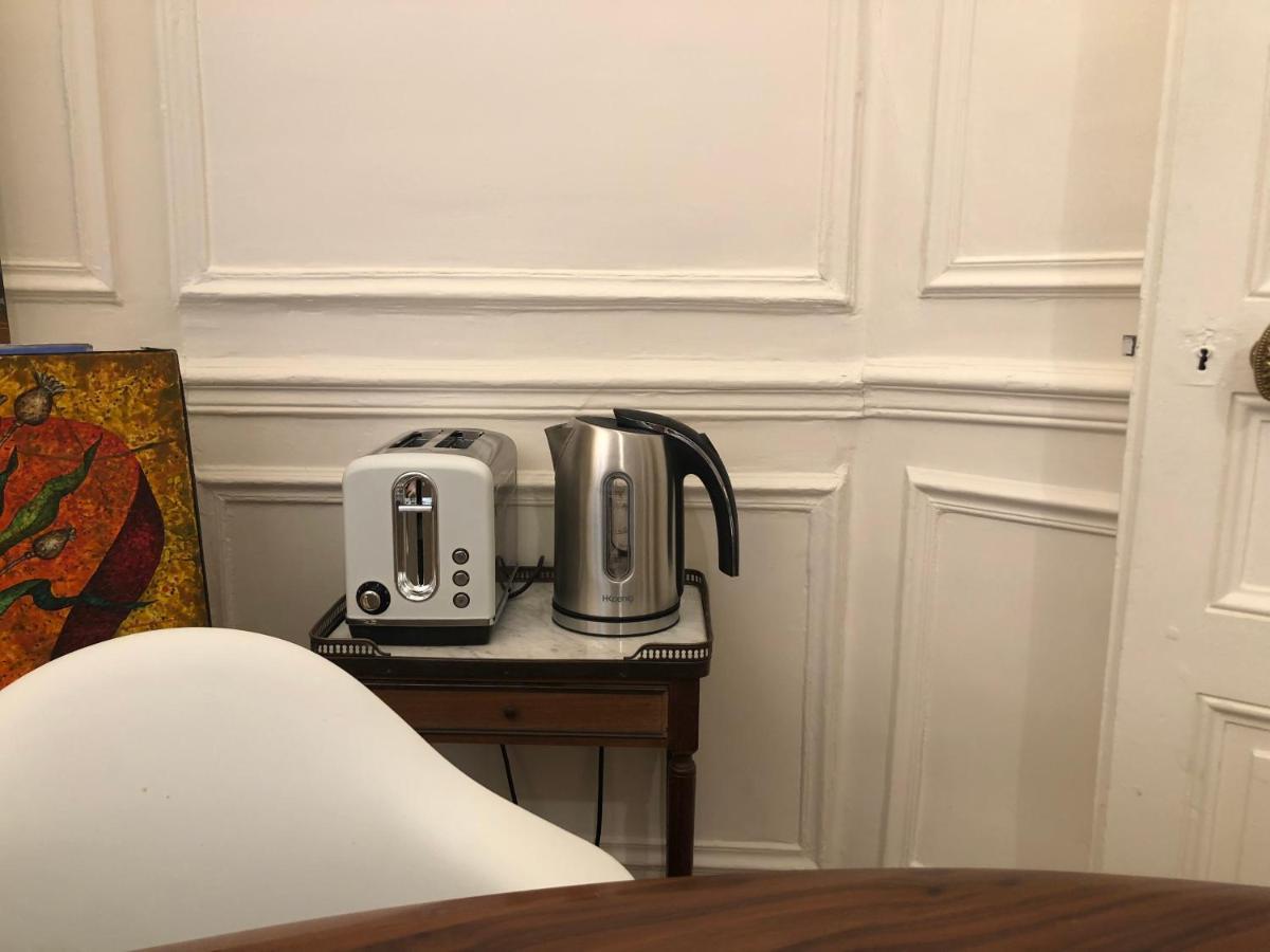 Cosy 2 50m2 Parisian Classic Flat - Passy, 16th Arrondissement, Near Eiffel Tower