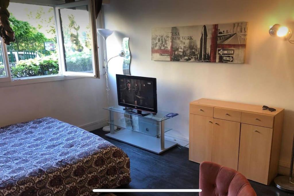 Apartment Charming Studio At The Heart Of 14 Arrondissement *