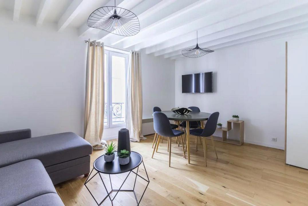 Apartment Grands Boulevards 41 Paris