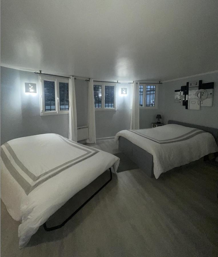 Beau Meublé 2min Du Moulin Rouge Appartement Paris