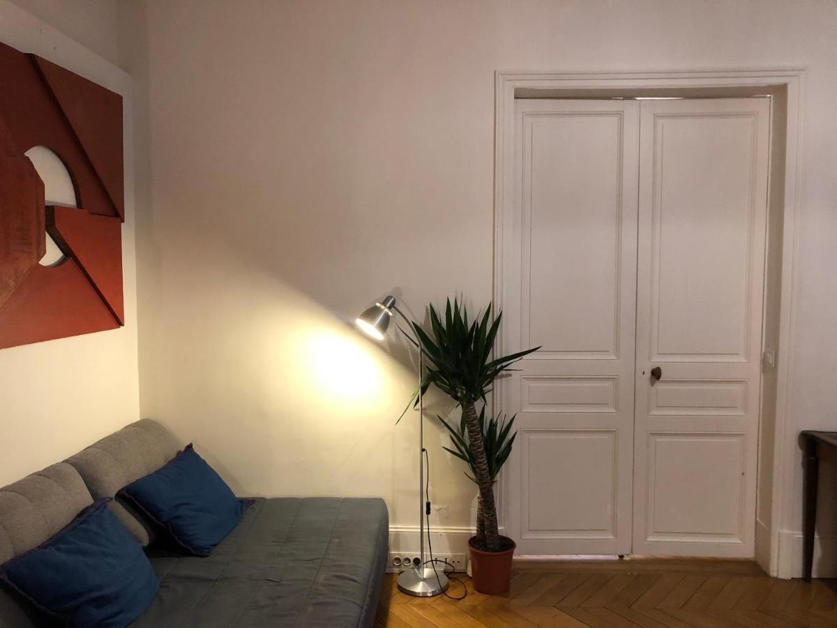 Cosy 2 50m2 Parisian Classic Flat - Passy, 16th Arrondissement, Near Eiffel Tower Paris