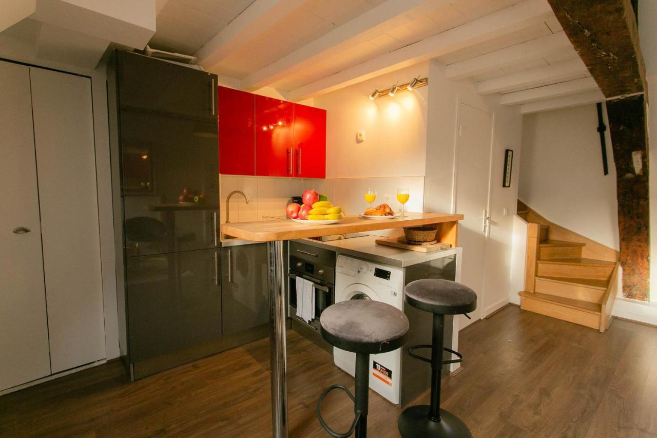 Saint Andre Des Arts Apartment