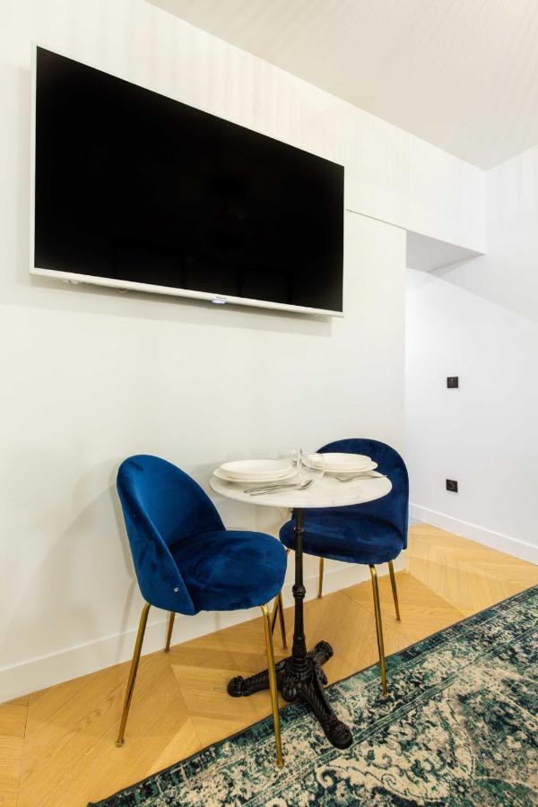 Magnifique - 1br2p -place De L'etoile *