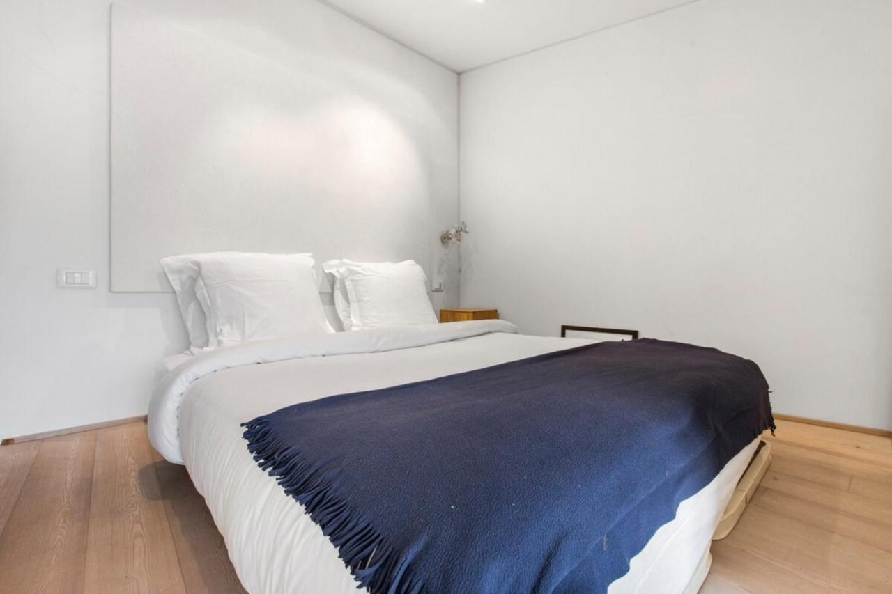 Modern In The Heart Of The Marais Apartment Paris