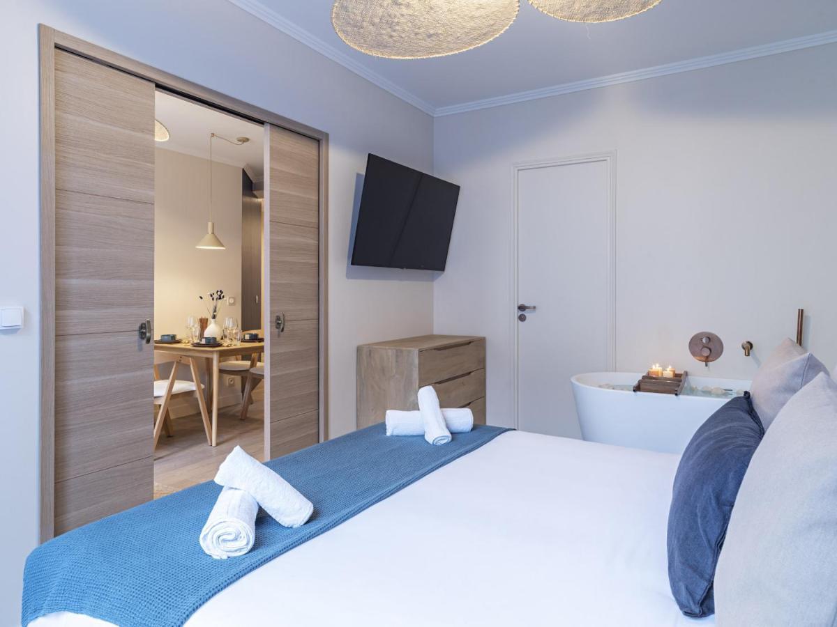 Apartment The Blue On Champs Elysees Avenue