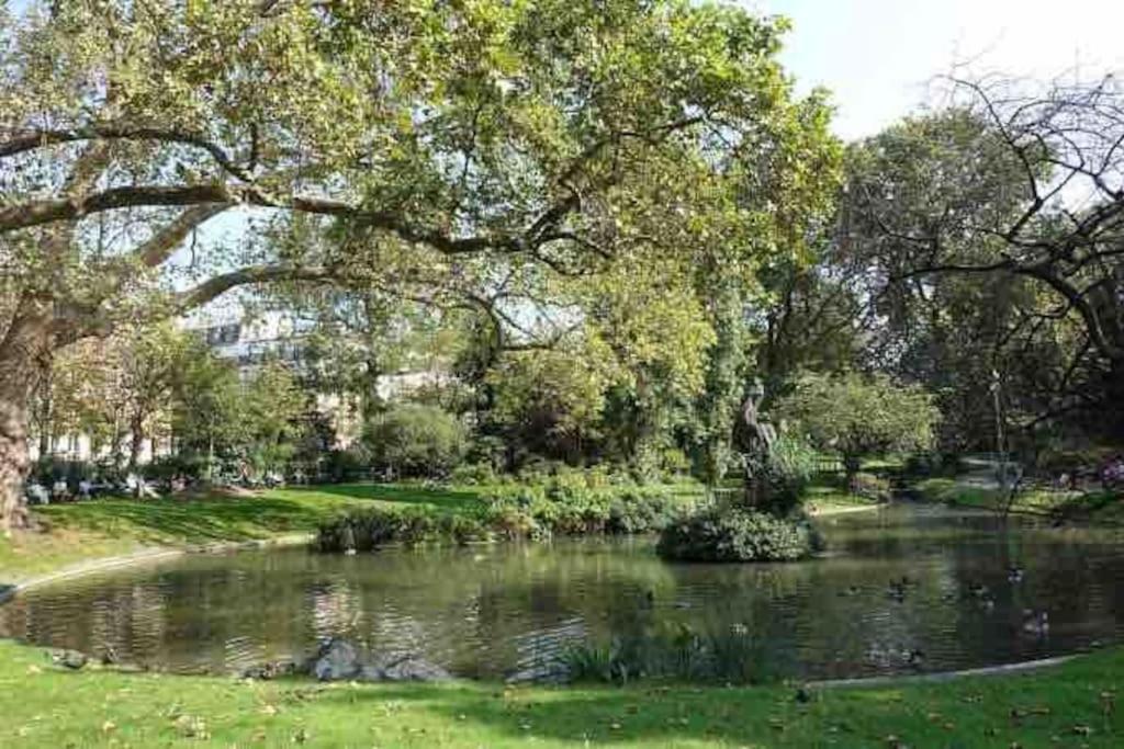 Apartment Au Petit Gnolles - 450m Metro - 100m Parc *