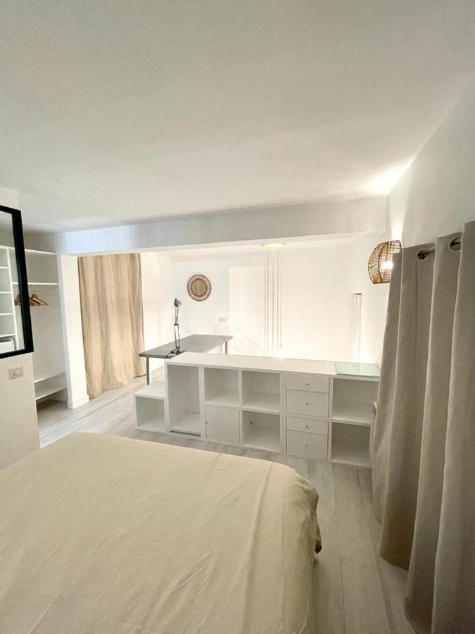 Apartment Duplex Canal St Martin