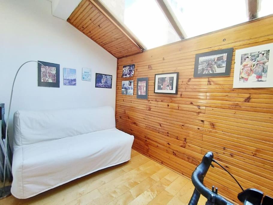 Apartment Bright&artful Loft Typical Parisian Lifestyle Area *