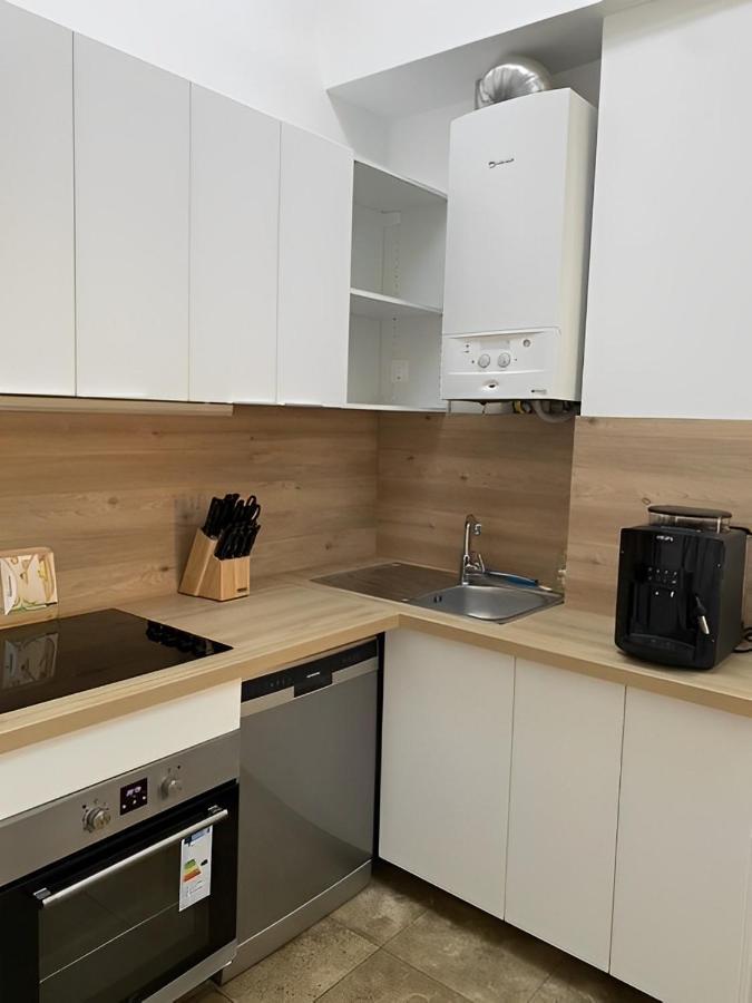 Upscale 80m2 2 Bedroom Near Champs Elysees Appartement