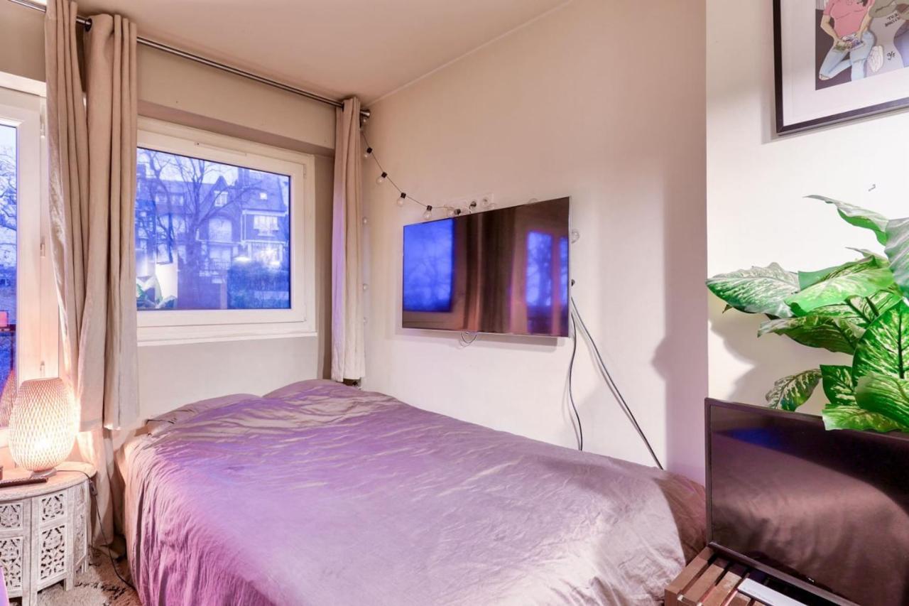 Cozy For 2 Located In 19 Apartment