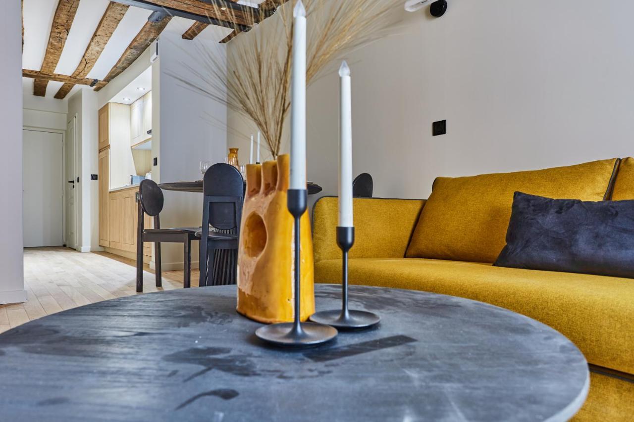 Center Of By Prestige Appartement Paris