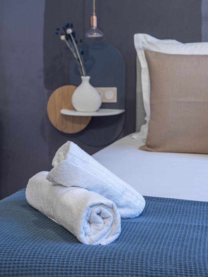 The Blue On Champs Elysees Avenue Apartment *