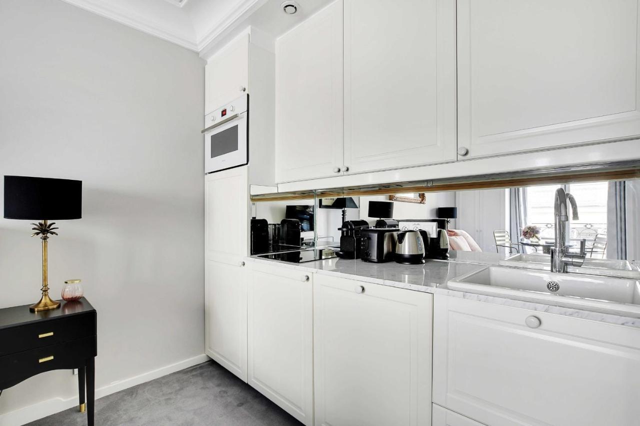Apartment Magnificent 2p Studio - Louvre Museum Tuileries *