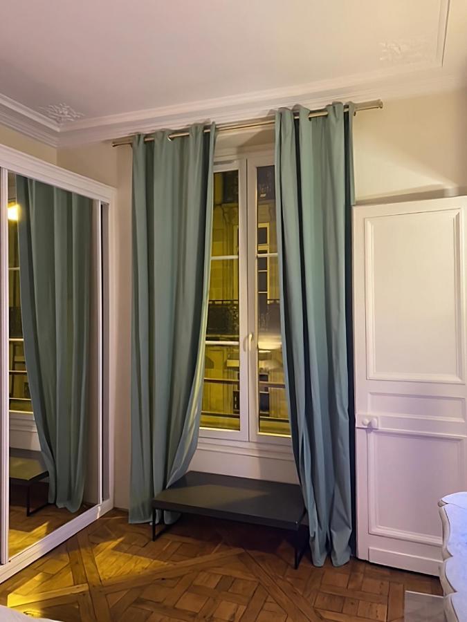 Spacious Next To Place Vendome *