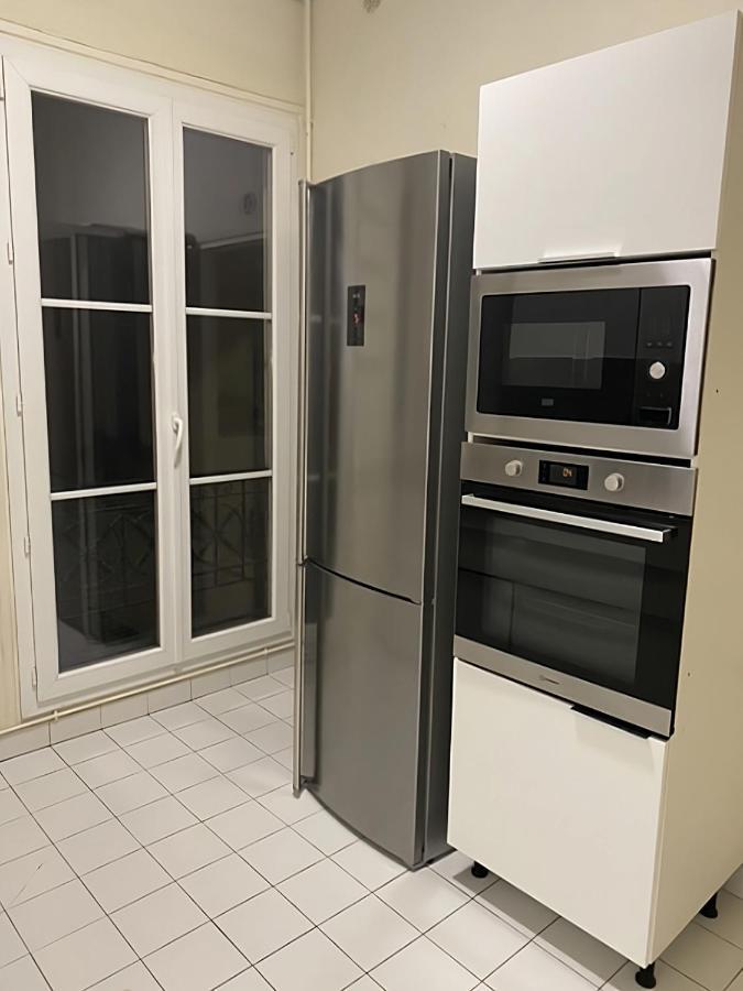 Spacious Next To Place Vendome