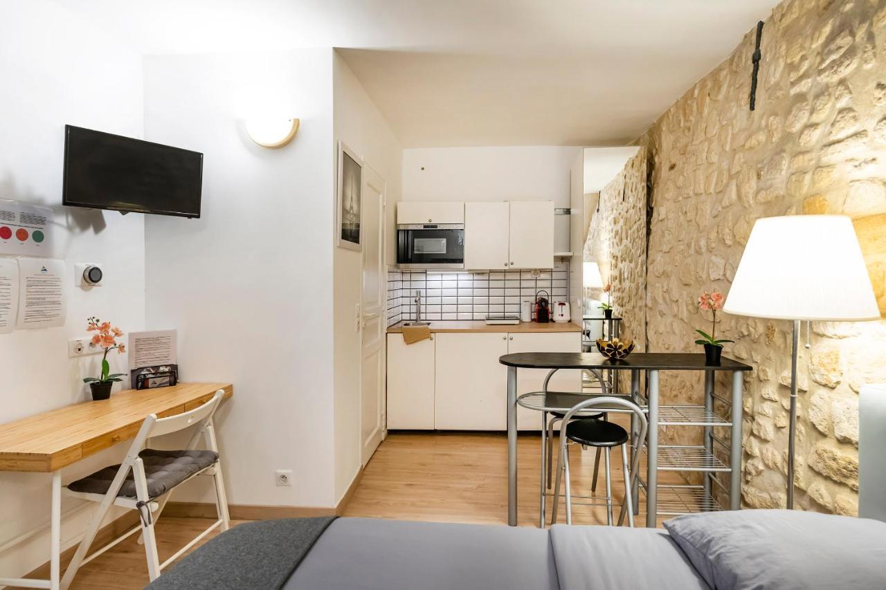 Apartment Entre Opera Et Montmartre Paris