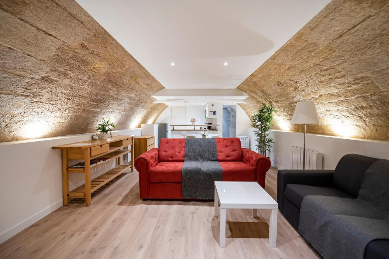 Appartement Place Pantheon *