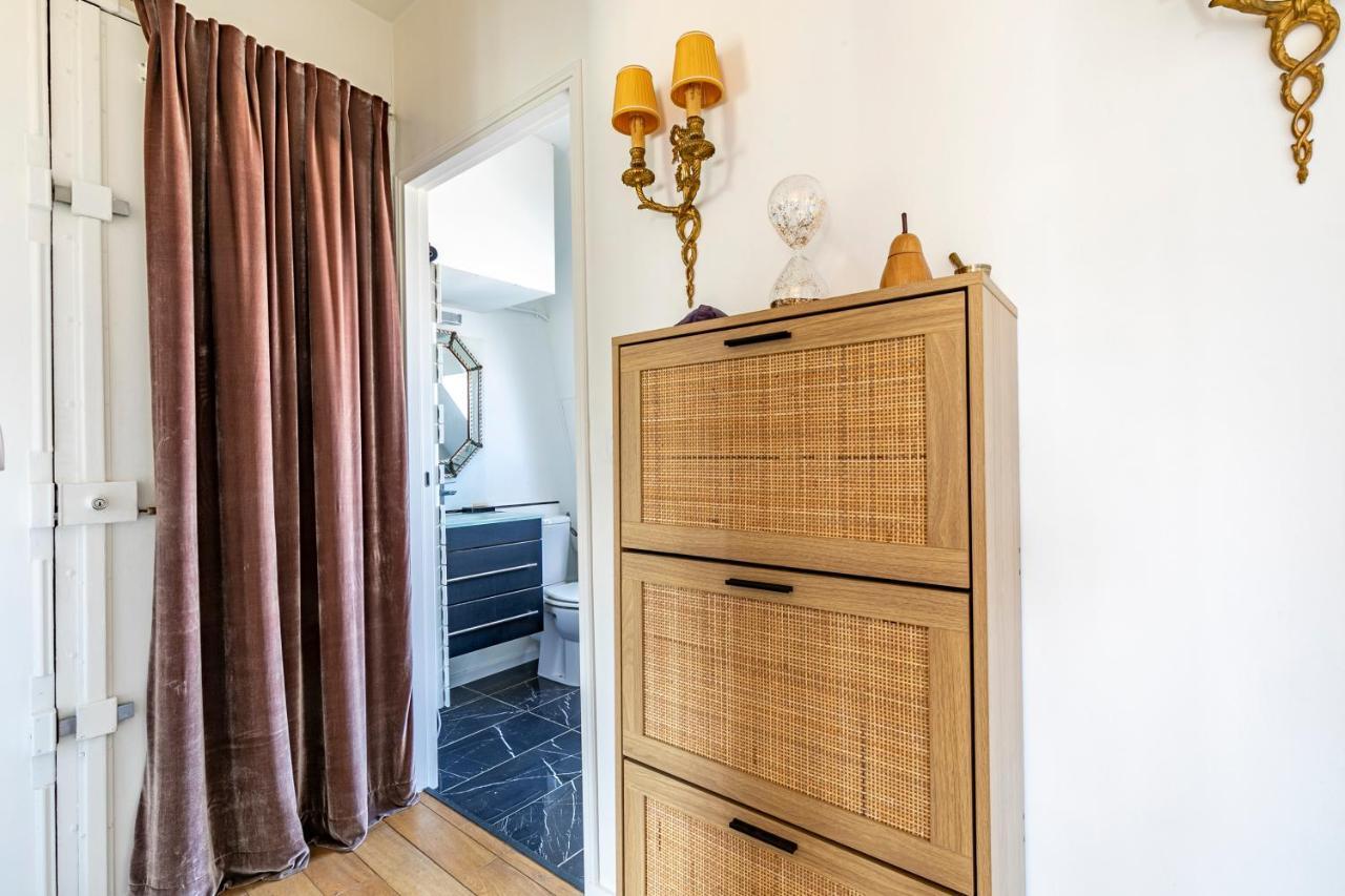 Apartment Centre Dernier Etage Vue Ascenseur Paris