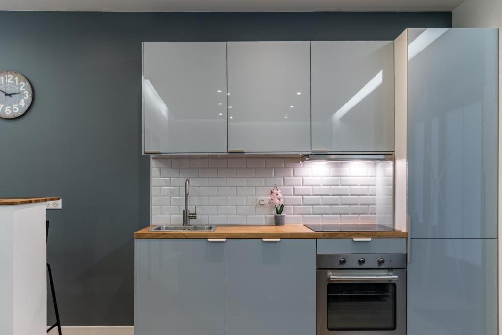 Hsh Batignolles Sauffroy Charming 8p *