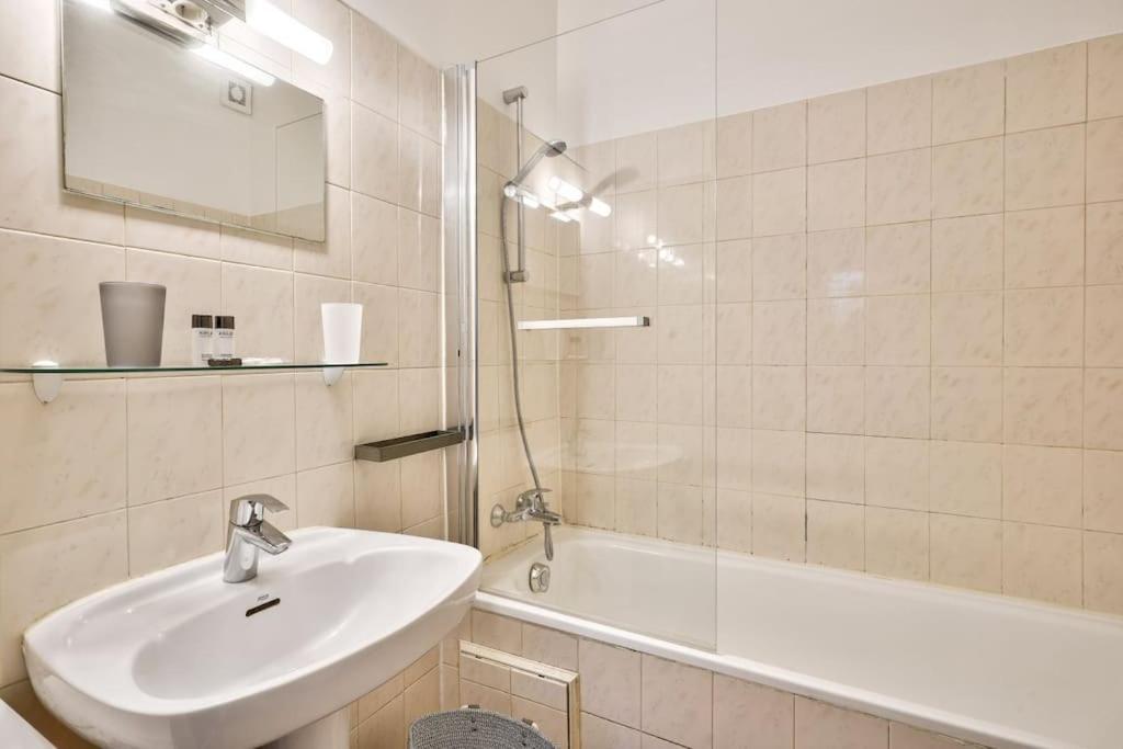 1 Bedroom Flat 10 Min From Place De La Bastille * Paris