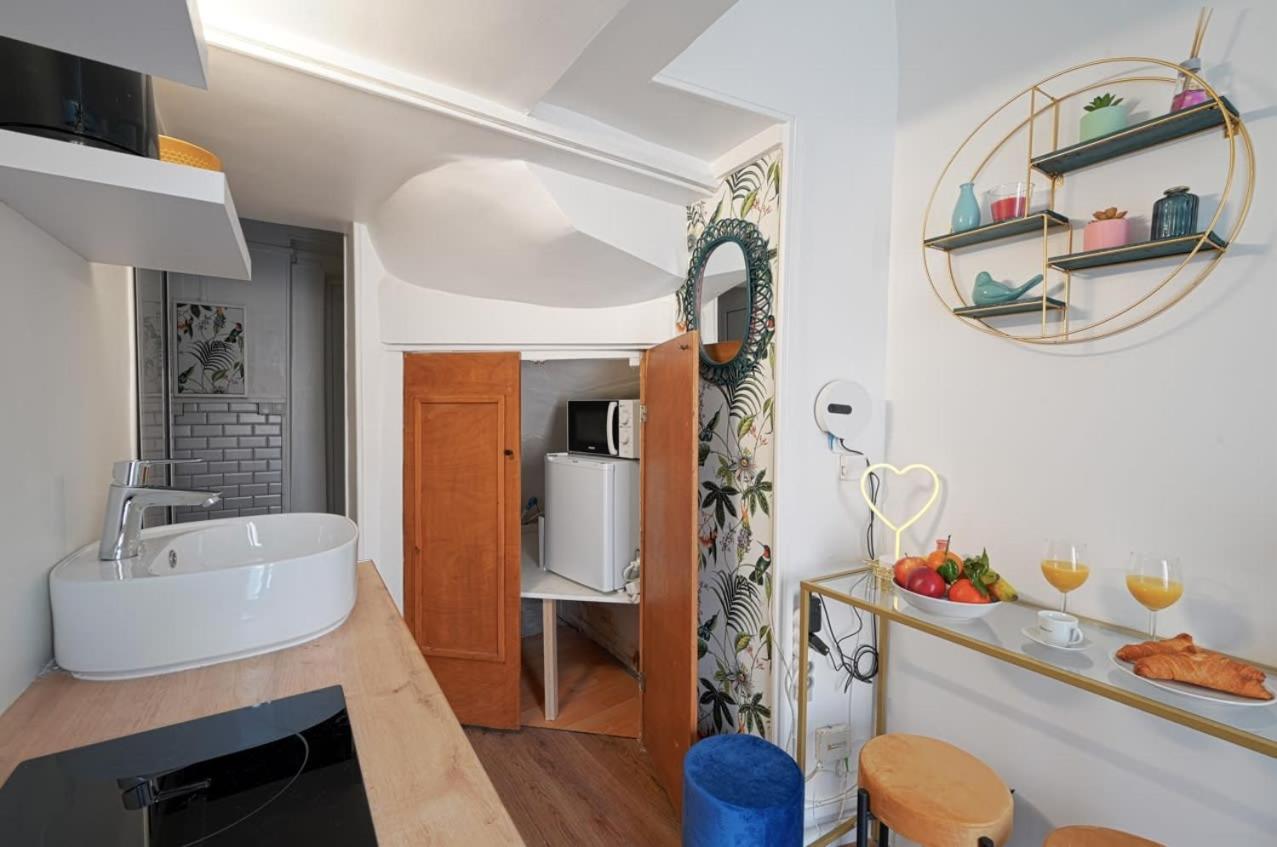 Cosy Renovated Studio In Heart Of Marais, Best Area To Discover In Appartement *