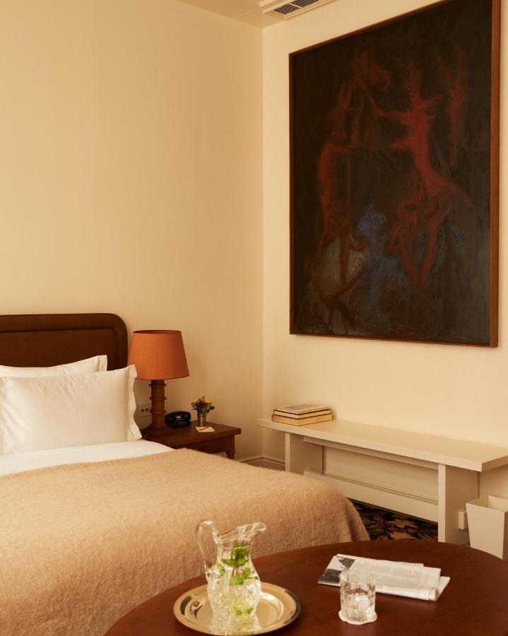 Chateau Voltaire 5* Paris