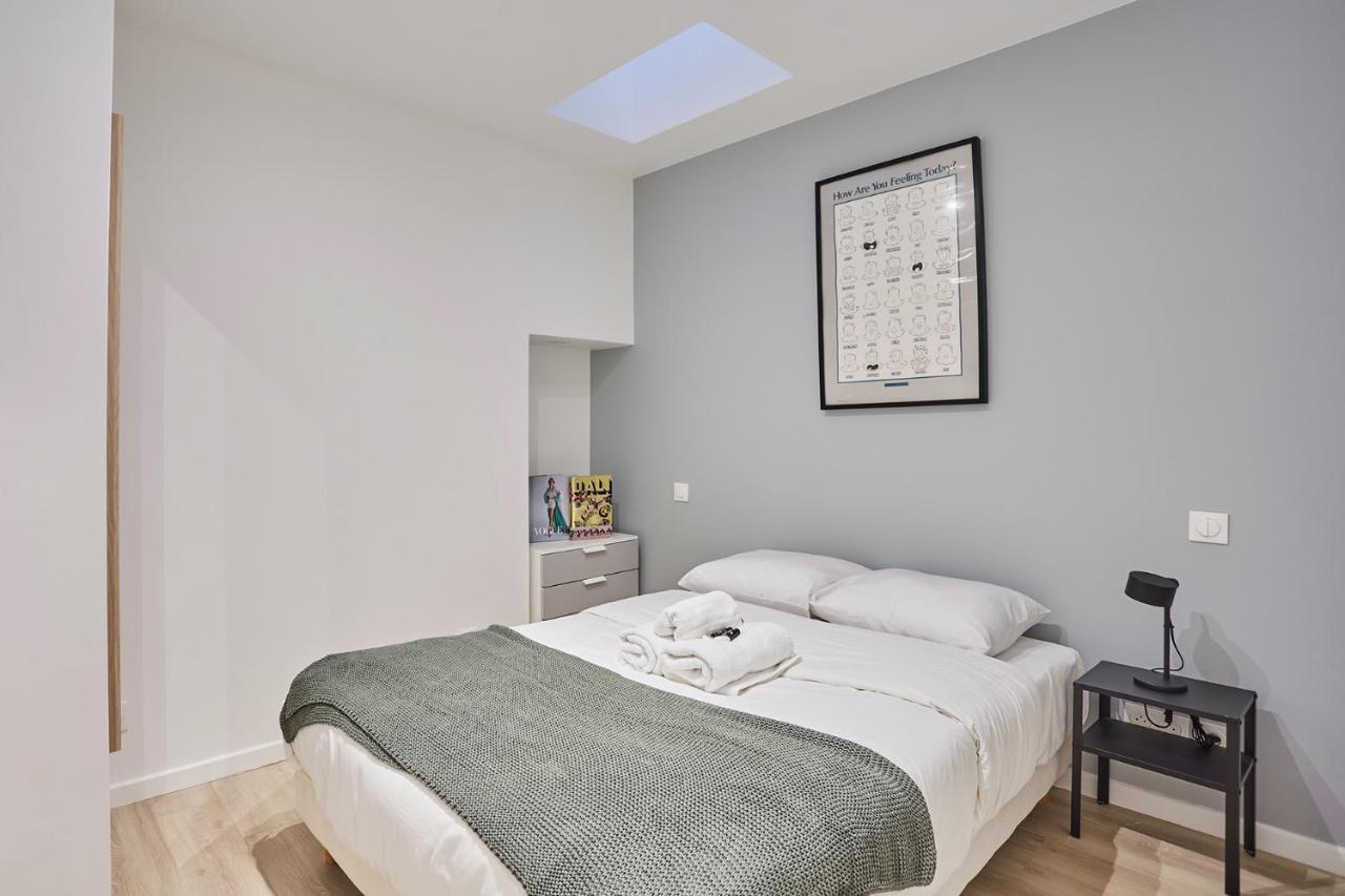Center Of By Prestige Appartement Paris