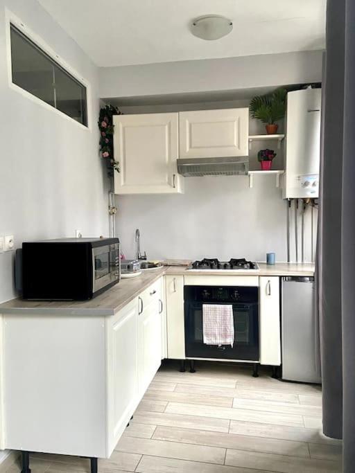 In The Heart Of Chinatown, Appartement