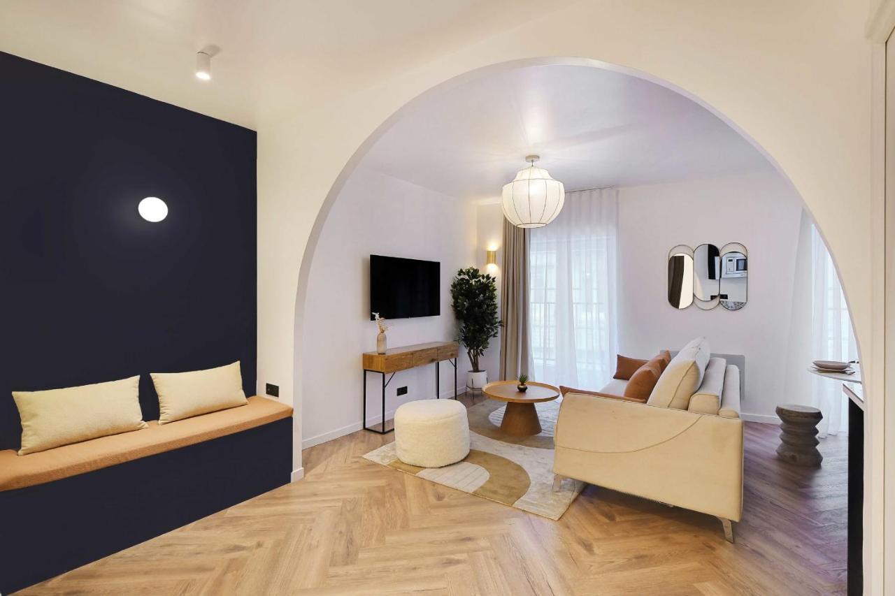 Apartment Charming Near Maraissentier