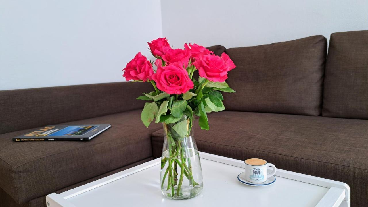 Charming Very Close To The City Center * Paris