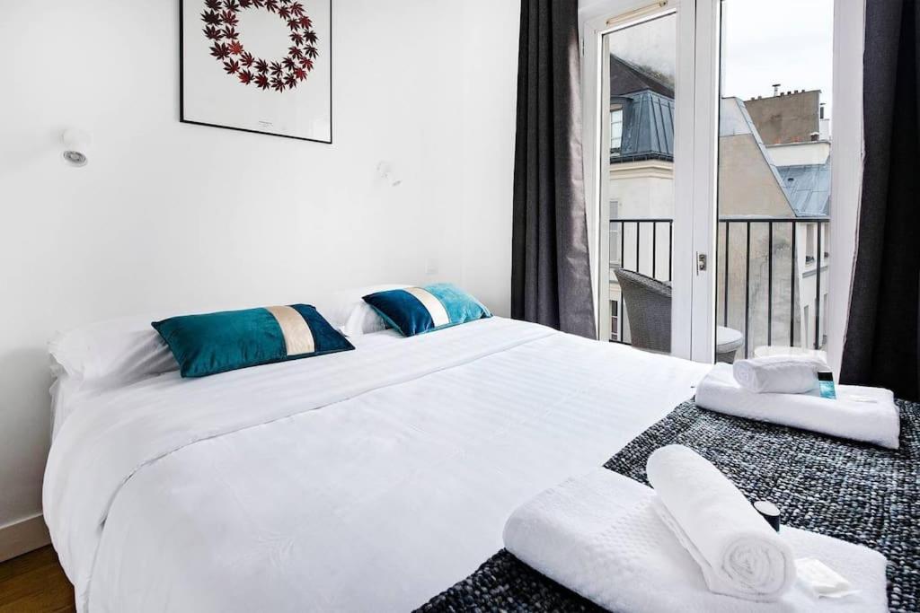 Superbe Avec Balcon Au Coeur De Montorgueil Apartment