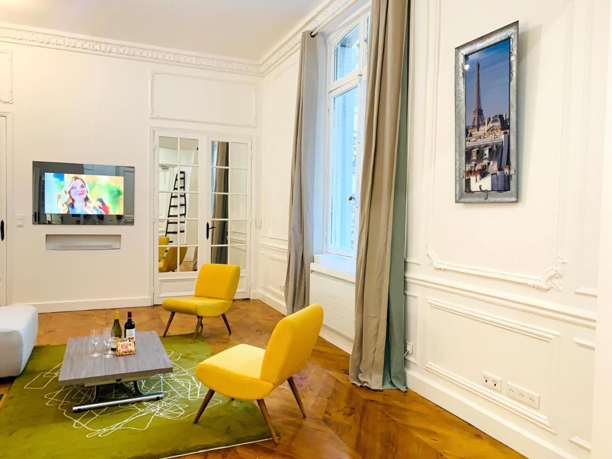 2 Bedrooms - Centre - Champs Elysees Apartment