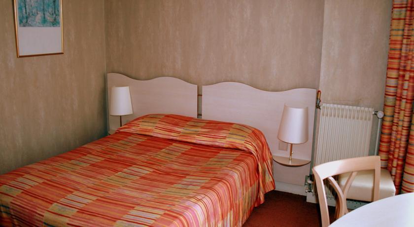 Eiffel Blomet 4*
