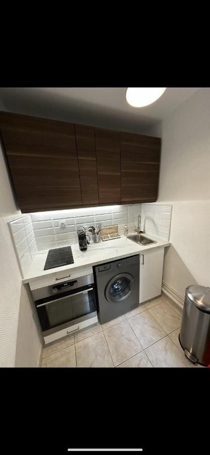 Trocadero Champ Elysee Apartment Paris