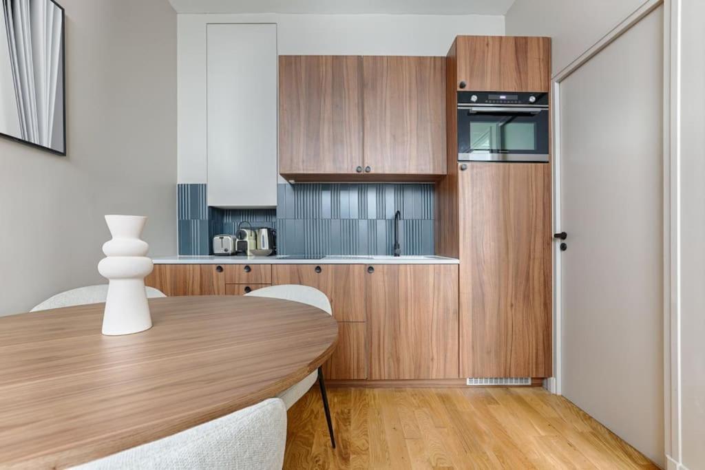 Mykeypers - Luxury Design Flat 4p - Republique Appartement