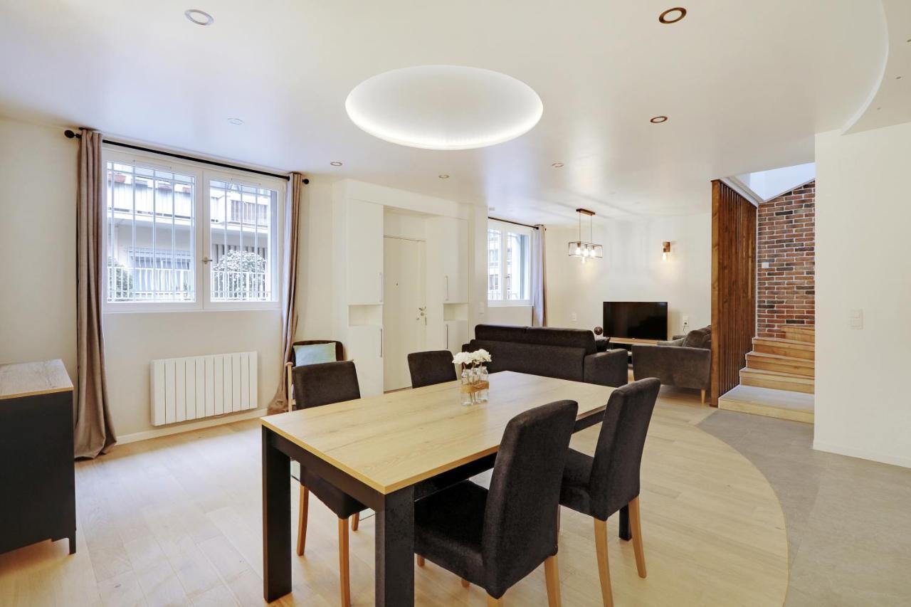 Pick A Flat's In La Chapelle - Impasse Du Cure Apartment Paris