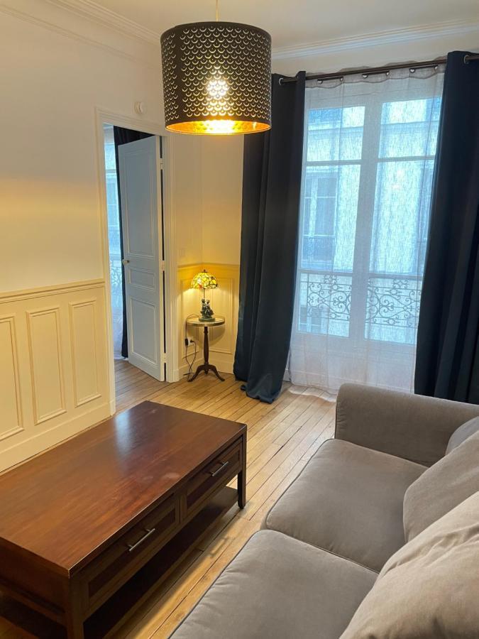 Joli Haussmannien 1900 Belle Epoque Apartment