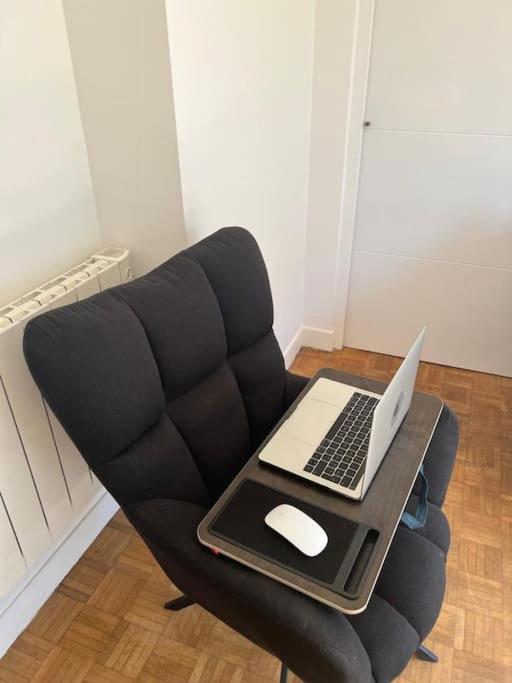 Apartment Entiry Apartment, Private In
