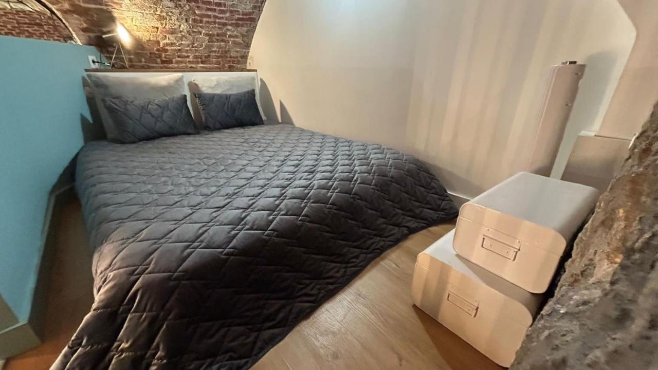 Apartment Atypique Au Pied Du Sacre Coeur *