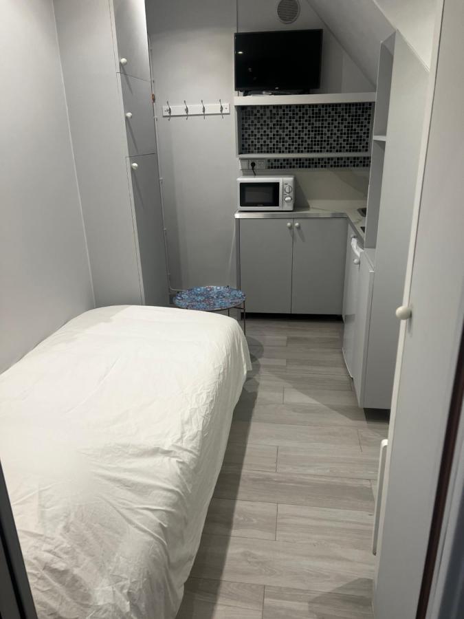 Apartment Sous Les Toits De Trocadero Paris