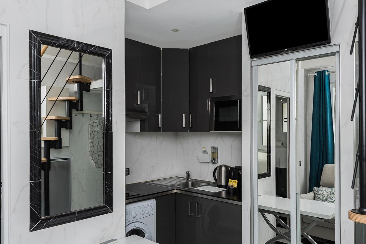 Pres Des Champs-elysees Apartment