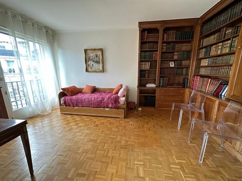 Appartement Av Foch Arc De Triomphe Belles Feuilles Paris