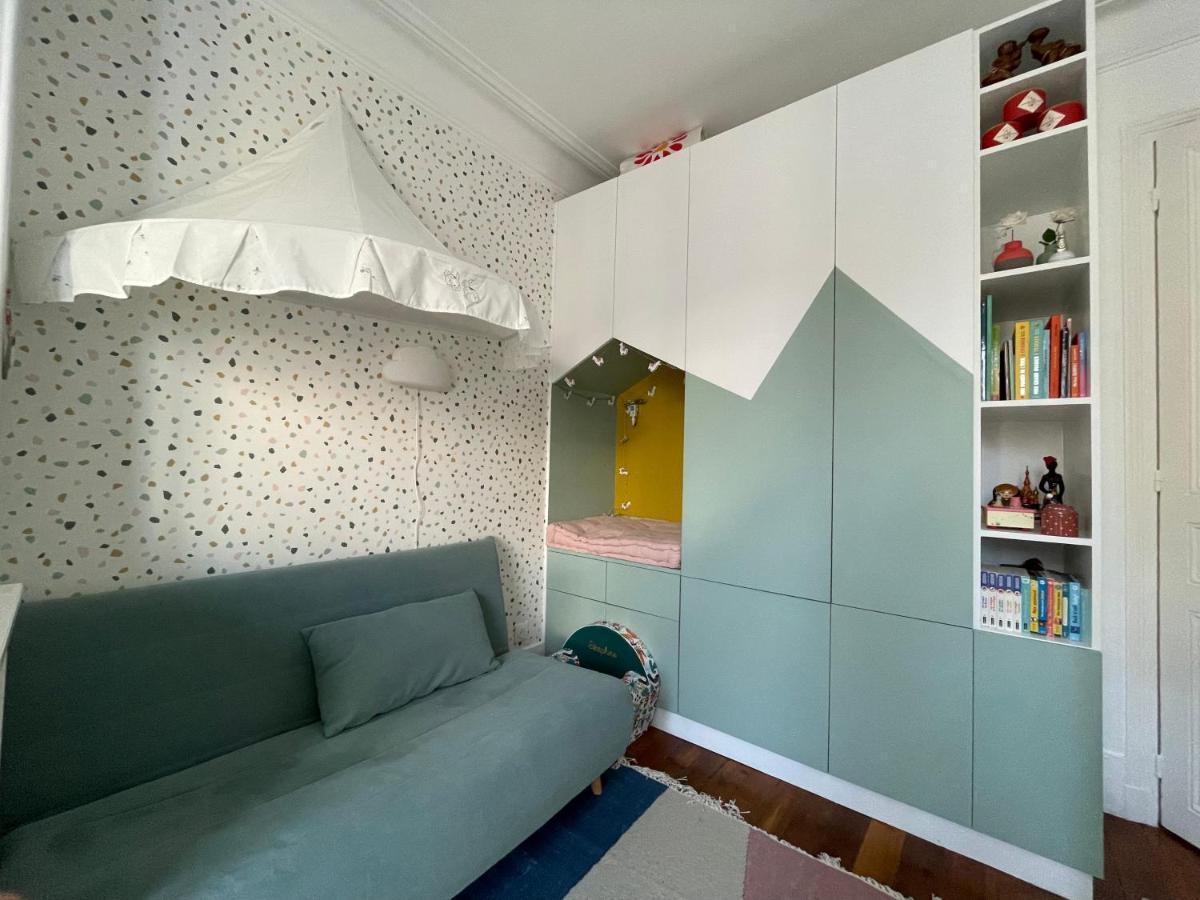 Design Family In Appartement Paris