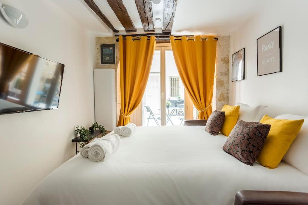 Apartment Sweety In Center Of