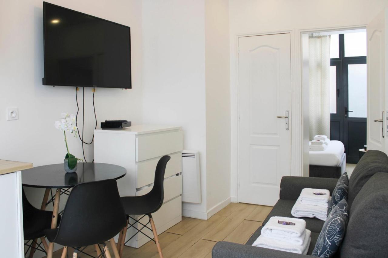 21m Comfortable Near The Eiffel Tower *