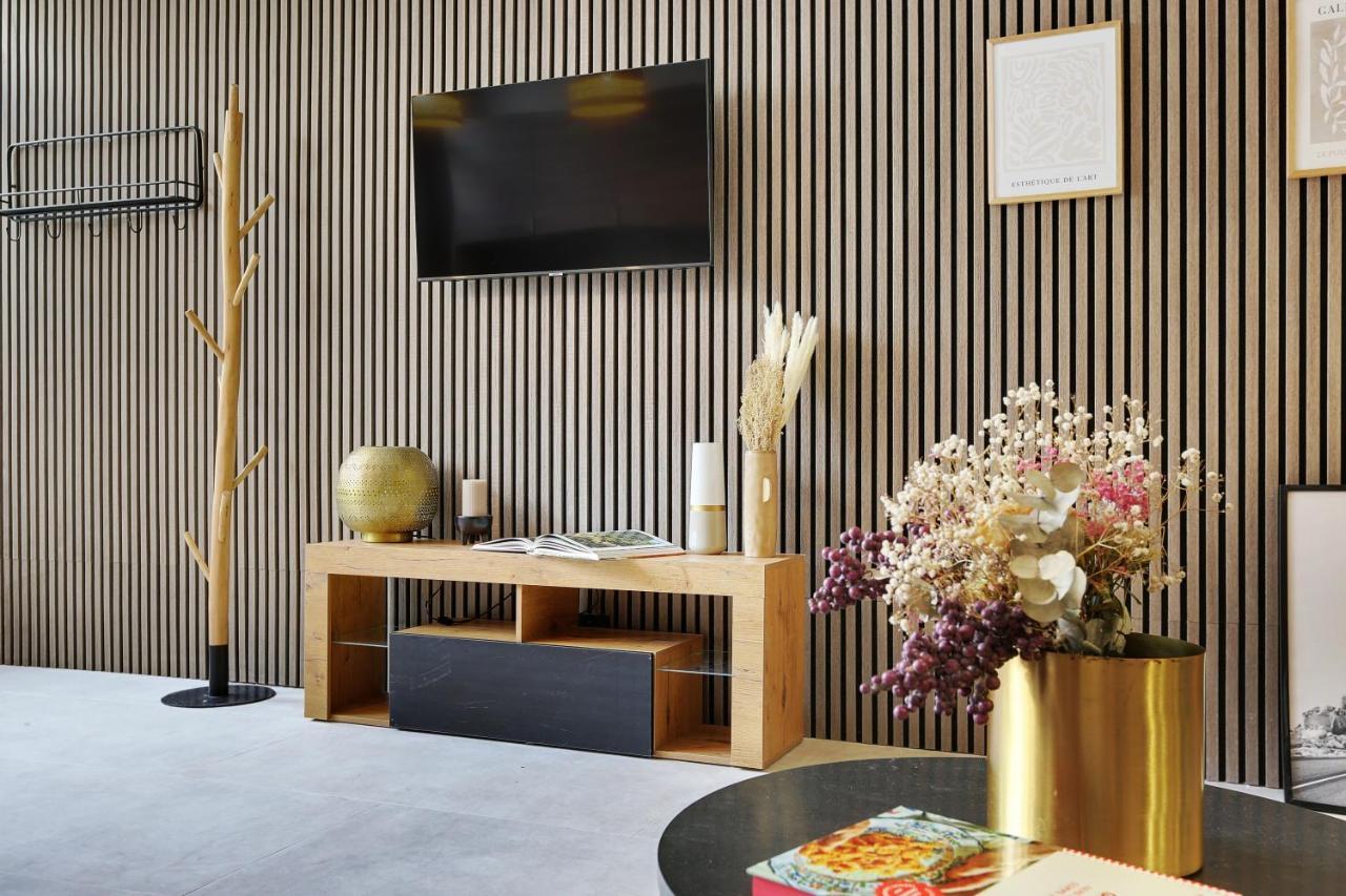 Appartement Cmg Ramey / Sacré-coeur Iii