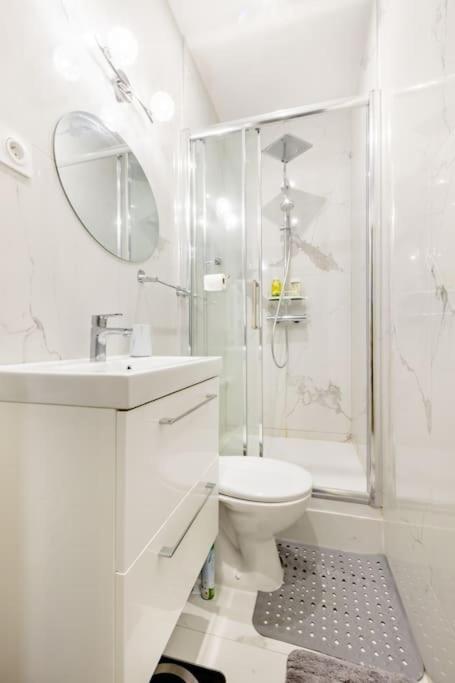 Appartement Premium 2 Minutes Walk From Champs-elysees Paris
